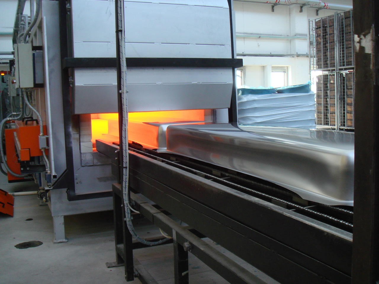 Forni industriali elettrici per ricottura